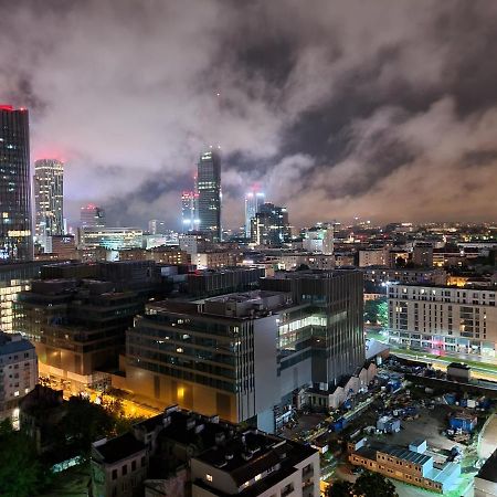 Platinum Towers Apartment With Parking By Renters Prestige وارسو المظهر الخارجي الصورة